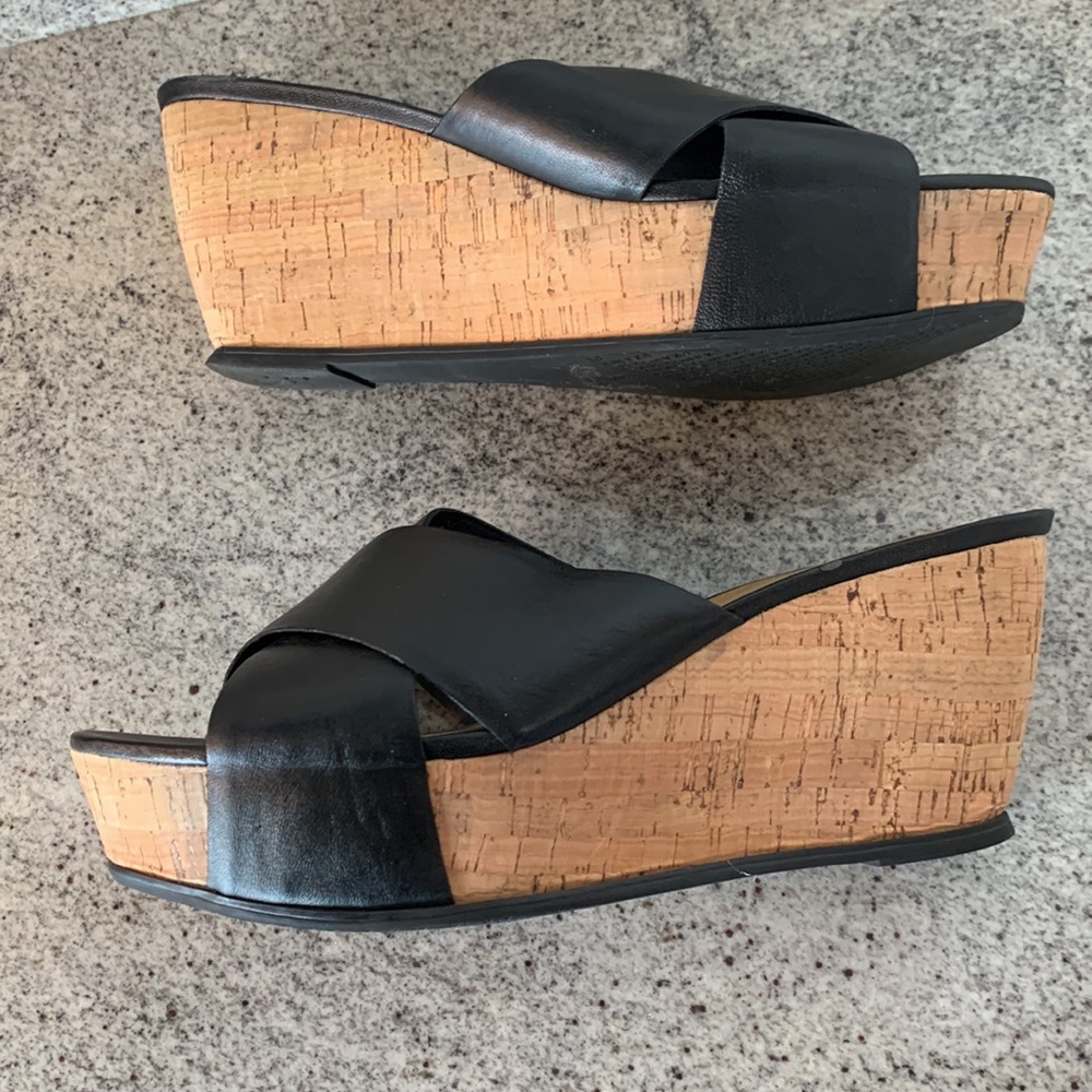Franco Sarto Platform Sandals, cork platform with black leather uppers, size 11 - Picture 9 of 11